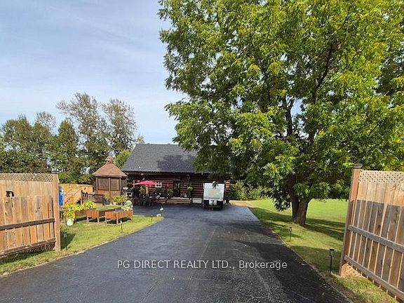 2nd image of 15 Ferguslea Rd