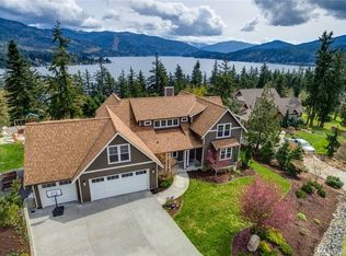 3162 Edgewood Ln, Bellingham, WA 98226