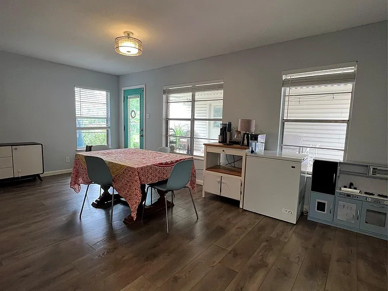 11702 Oak Trl — Photo 13