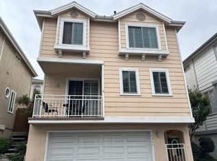 2366 241st St, Lomita, CA 90717