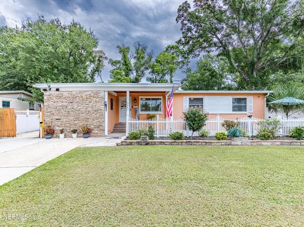 5243 DUGDALE Road, Jacksonville, FL 32210