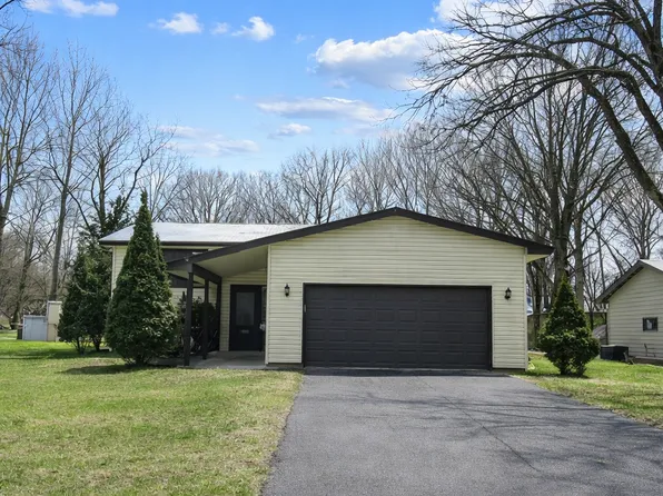 10370 Flamingo St NW, Coon Rapids, MN 55433