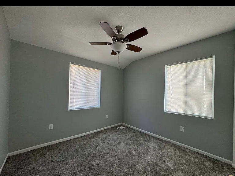 3519 SW Clare Ave — Photo 9