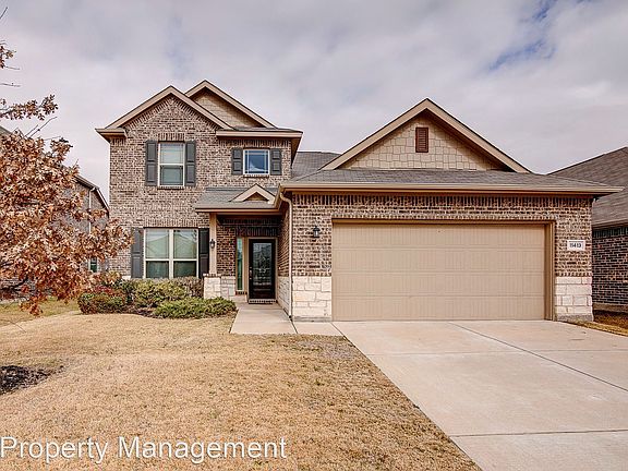 2nd image of 11413 Champion Creek Dr Frisco Tx #75034