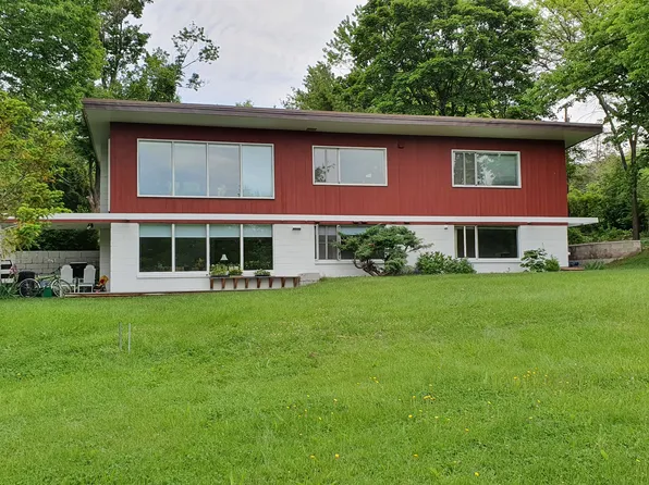 106 Hampton Rd, Ithaca, NY 14850