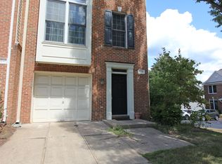 11799 Valley Ridge Cir, Fairfax, VA 22033