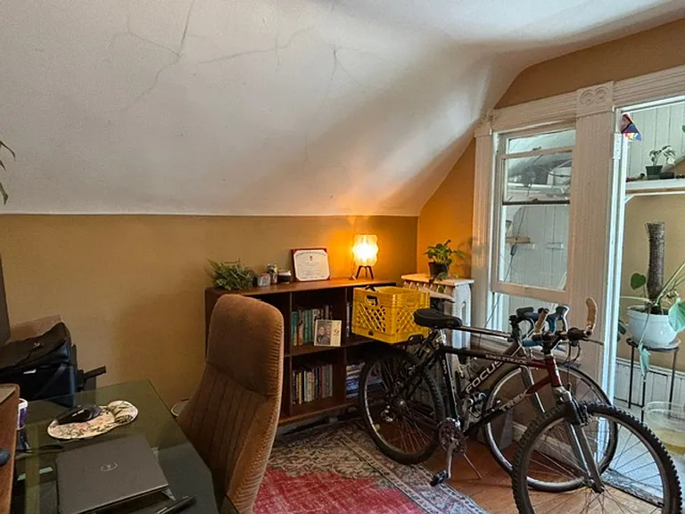427 6th St SE — Photo 26