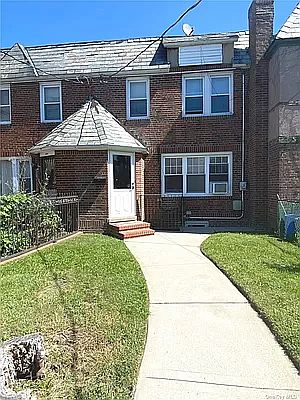 1st image of 114-29 200th St