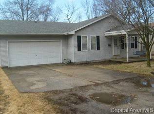 2953 S 4th St, Southern View, IL 62703