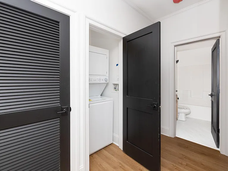 3200 Holly Rd #201 — Photo 32