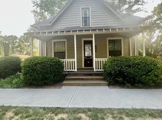 408 S Main St, Whitestown, IN 46075