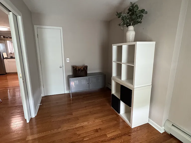 Additional office or bedroom.