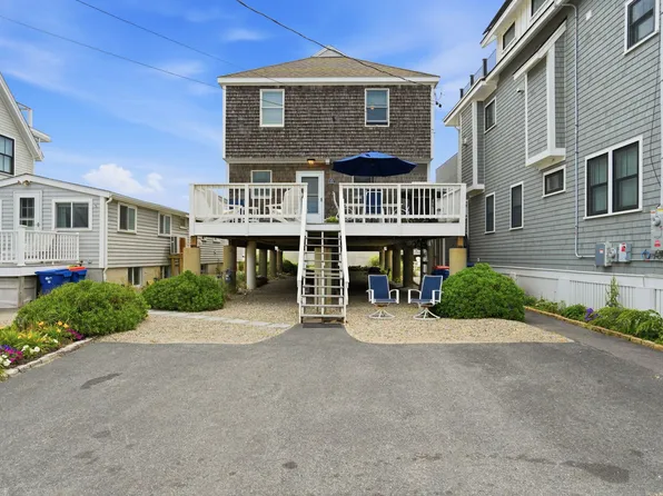 61 Ocean Rd N, Duxbury, MA 02332