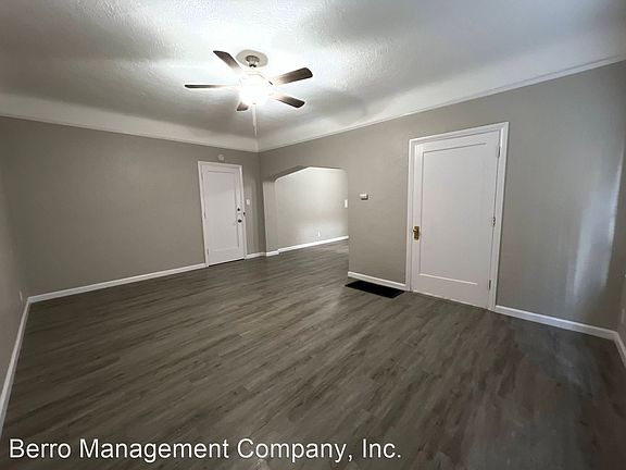 3rd image of 1980 Cedar Ave APT 3