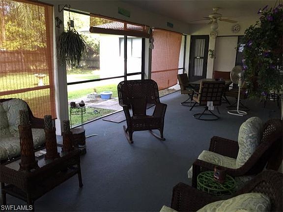 2nd image of 206 NE 9th Pl