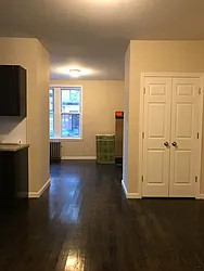 Rented by Sterea Agency