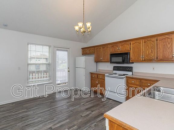 2nd image of 5507 NW 86th Ct
