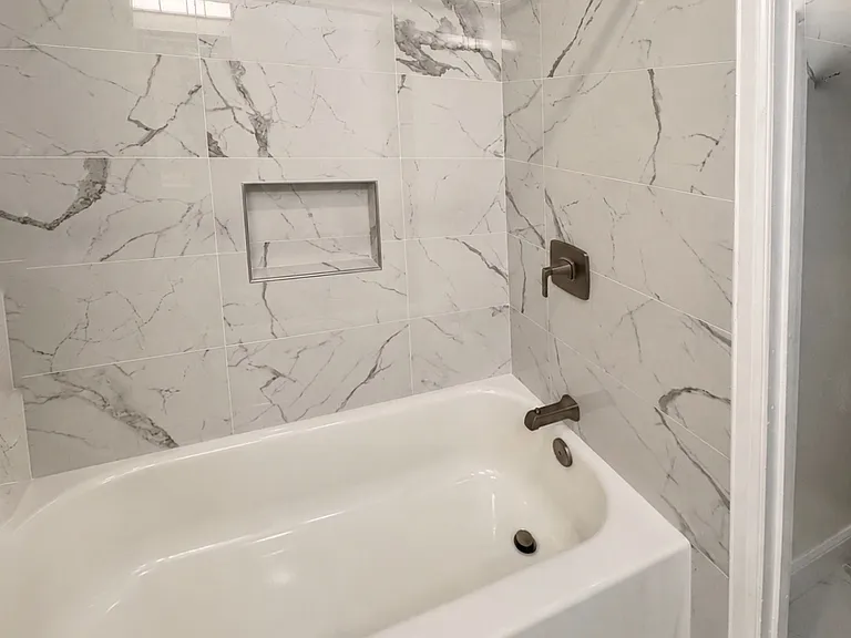 270 McDuff Ave — Photo 17