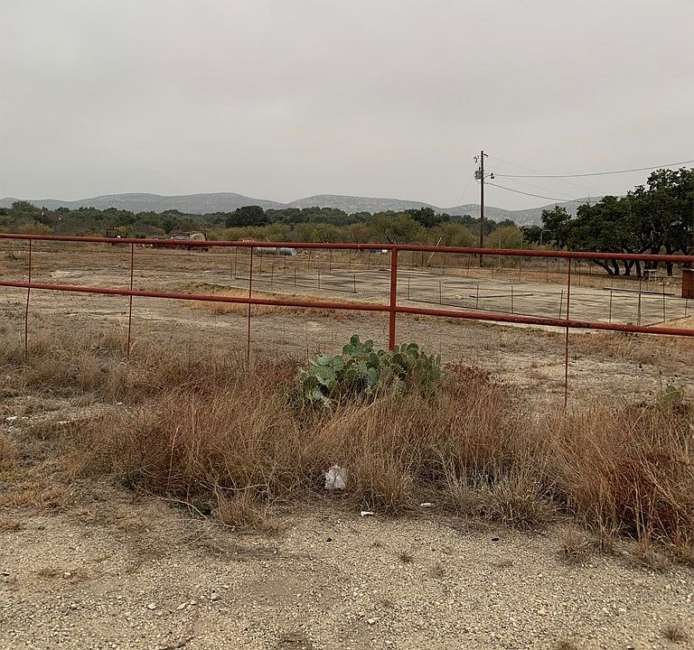 2nd image of 15599 N TX Hwy 55