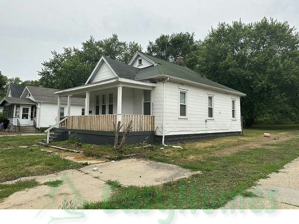 605 NE Rock Island Ave
