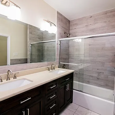 Rented by Nooklyn NYC LLC | media 28