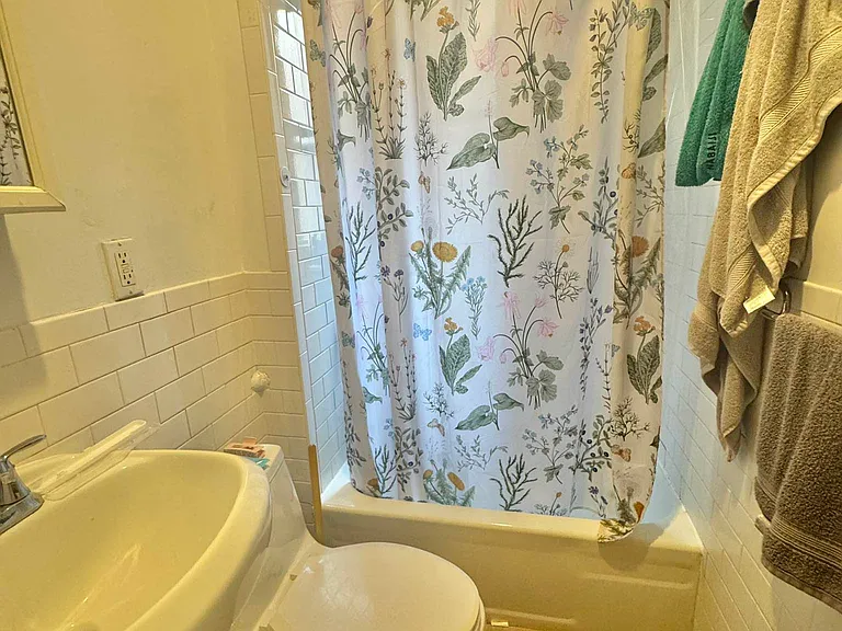 413 E 70th St #27 — Photo 8