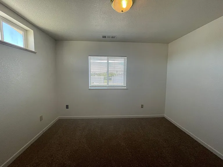 5953 S Broadway St #C — Photo 16