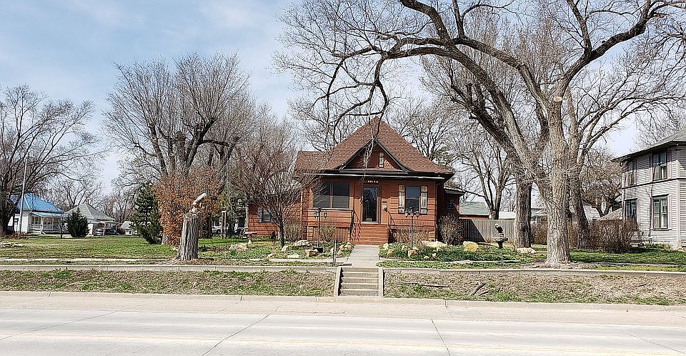 Front View of Home