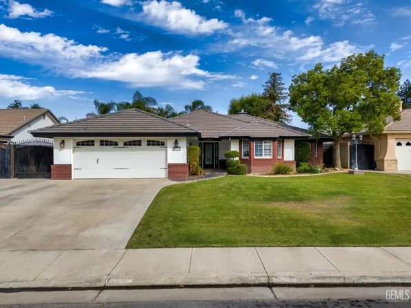 4512 Polo Club Dr, Bakersfield, CA 93312