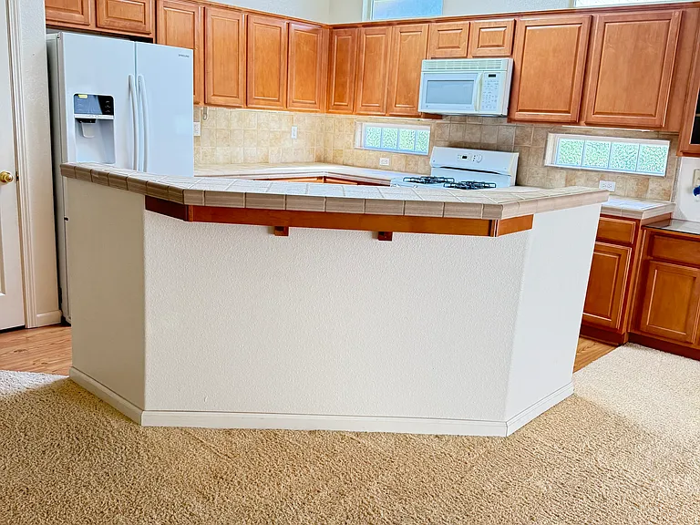 3628 Los Altos Ct — Photo 4