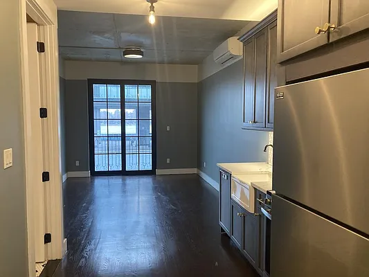 Rented by MySpaceNYC | media 31