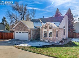 5880 E Old Farm Cir, Colorado Springs, CO 80917