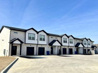 1174 Meadowhill Ln #C, Clarksville, TN 37043