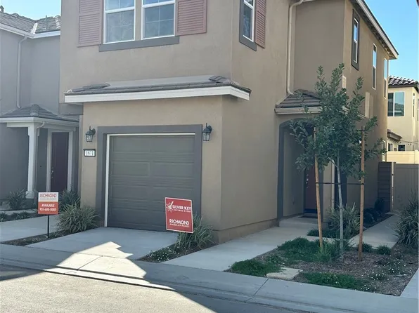 1871 Flannel Dr, Santa Paula, CA 93060