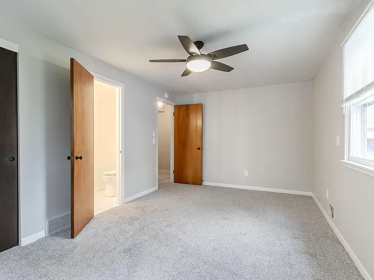 345 Colebourne Rd — Photo 16