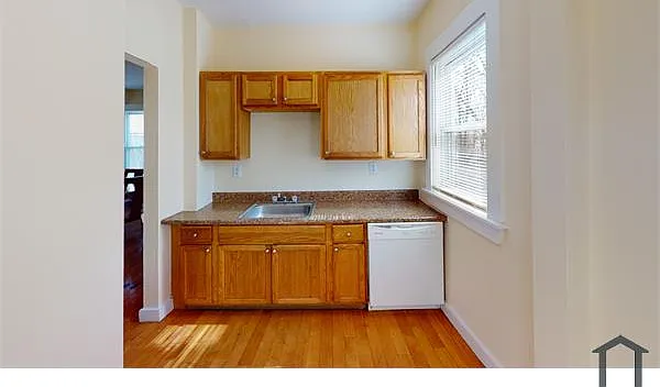 32 Martland Ave #2