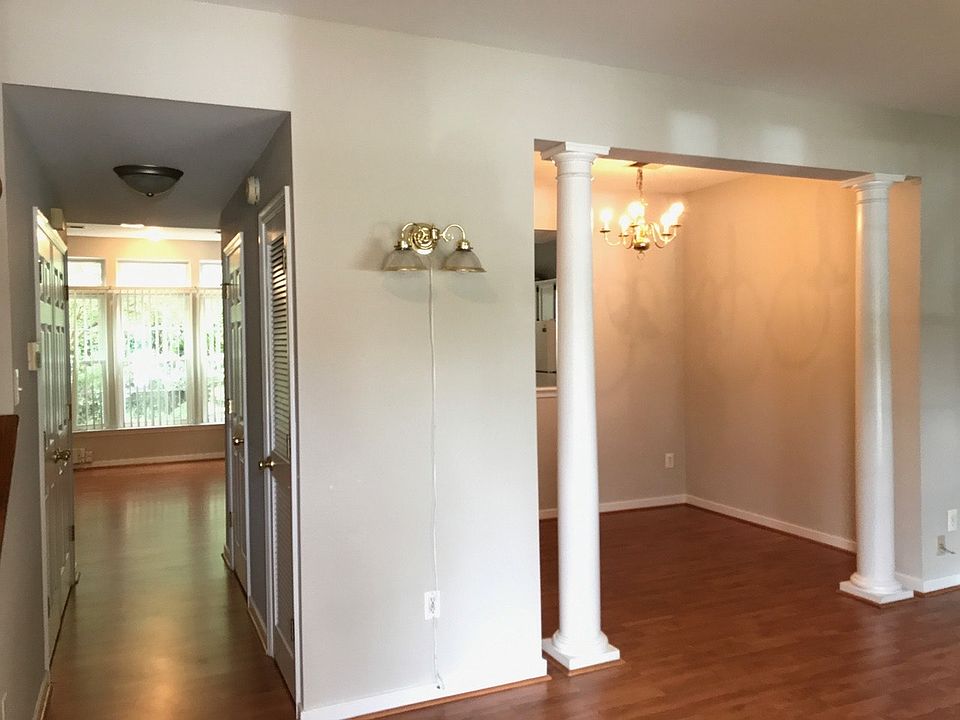 2nd image of 9324 Silverbush Dr