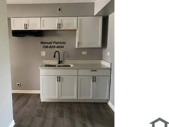 7915 S Kedzie Ave #9