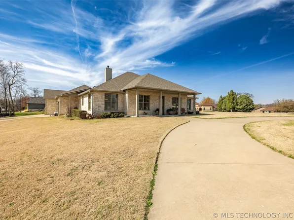 33389 S Coves Dr, Afton, OK 74331