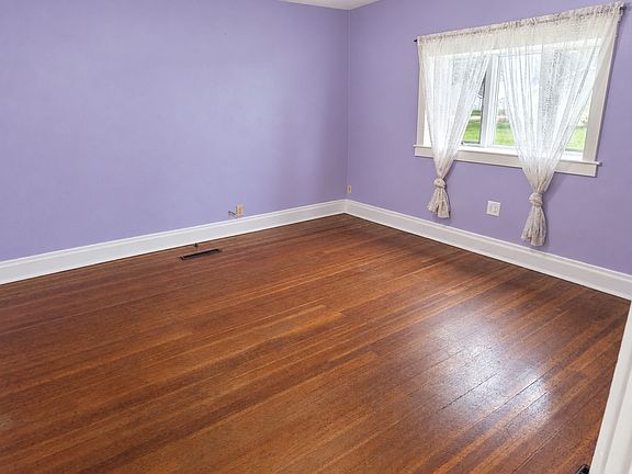 5th image of 617 S Macon St