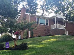 166 River View Dr, Verona, VA 24482