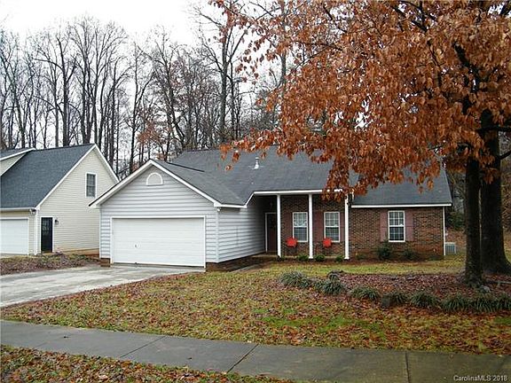 2nd image of 2533 Century Oaks Ln