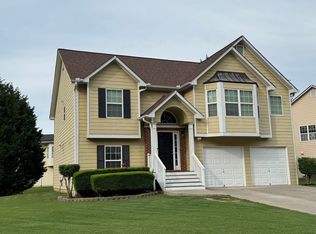 51 Freedom Dr NE, Cartersville, GA 30121