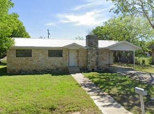 401 Brentwood St, Round Rock, TX 78681