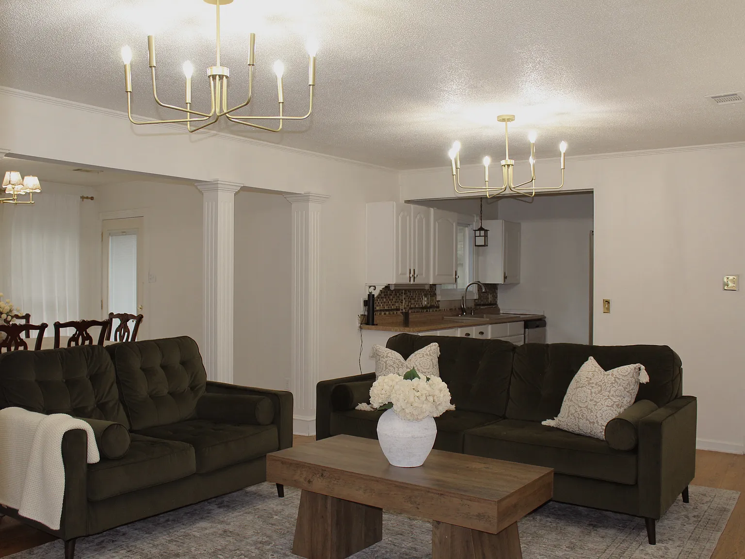 28 Sallisaw Cir — Photo 1