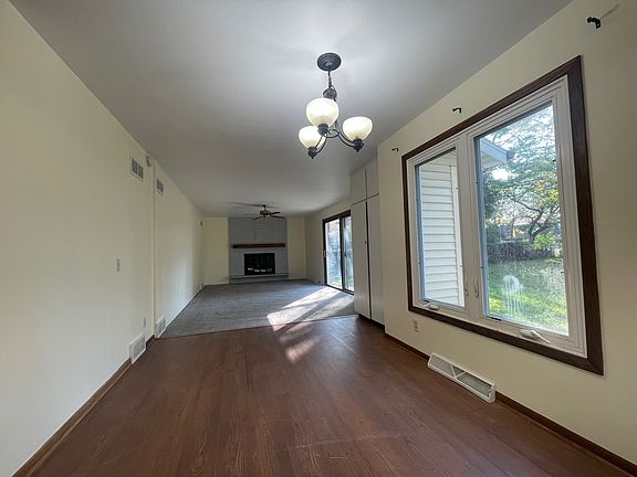 5th image of 5301-03 Manitowoc Pkwy #5303