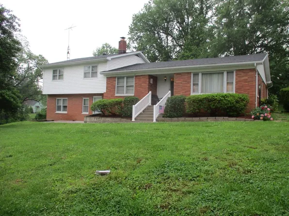 521 Center St, Rockport, IN 47635