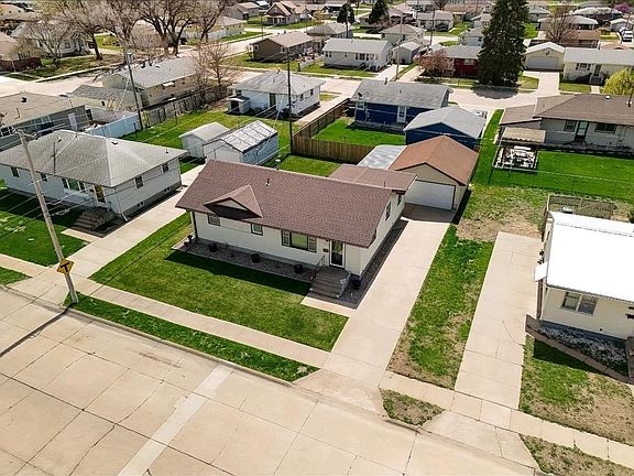 3rd image of 4115 Goedeken St