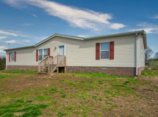 32 Kidd Rd, Fayetteville, TN 37334