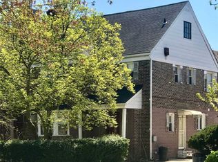 10830 66th Rd, Forest Hills, NY 11375